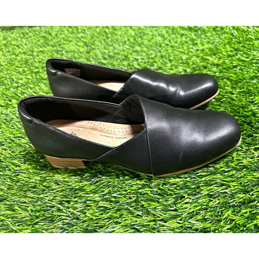Clarks Collection Women's Black Leather Slip-On Round Toe Flats US 7